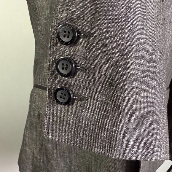 Guess Men's Chambray Sport Coat, Single Breast, Charcoal Gray Sz Medium 2/$50 - Picture 9 of 16